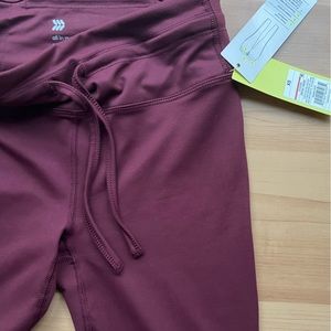 All in Motion - Women’s Leggings/ Size Small /Color Purple Plum /High Rise